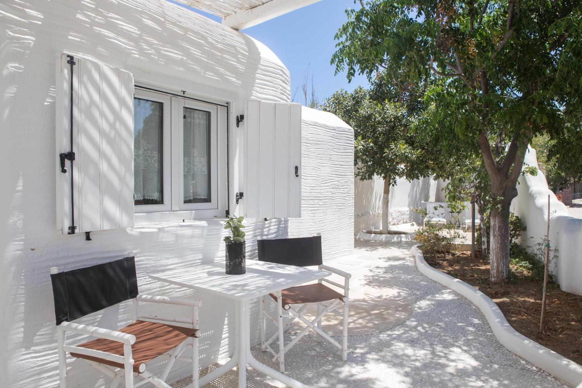 Kallos Villas & Suites Naxos City Room photo