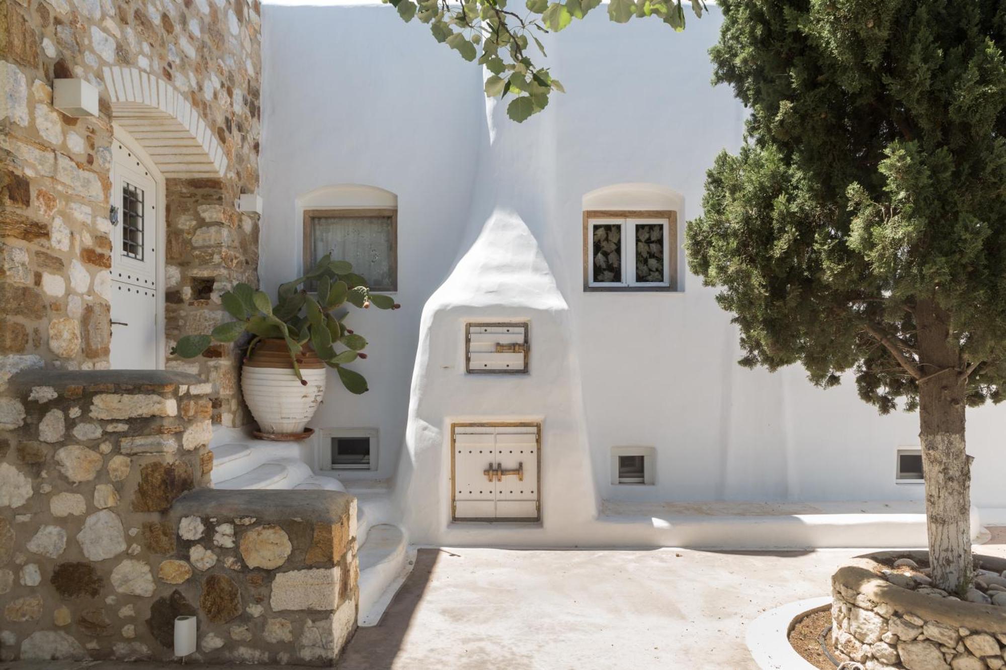 Kallos Villas & Suites Naxos City Exterior photo